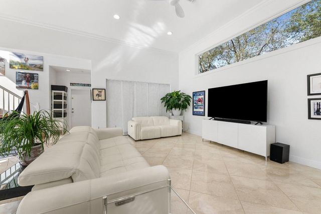 6676 NW 127th Terrace, Parkland, FL 33076