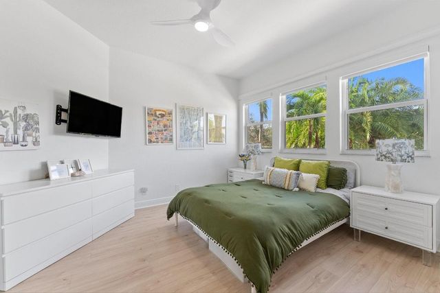 6676 NW 127th Terrace, Parkland, FL 33076