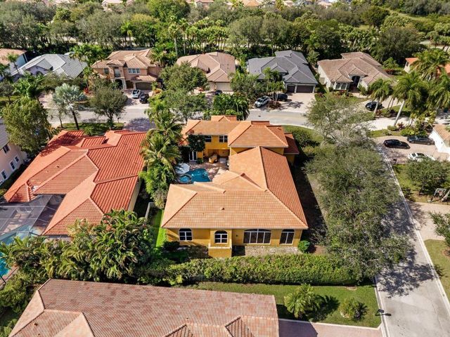 6676 NW 127th Terrace, Parkland, FL 33076