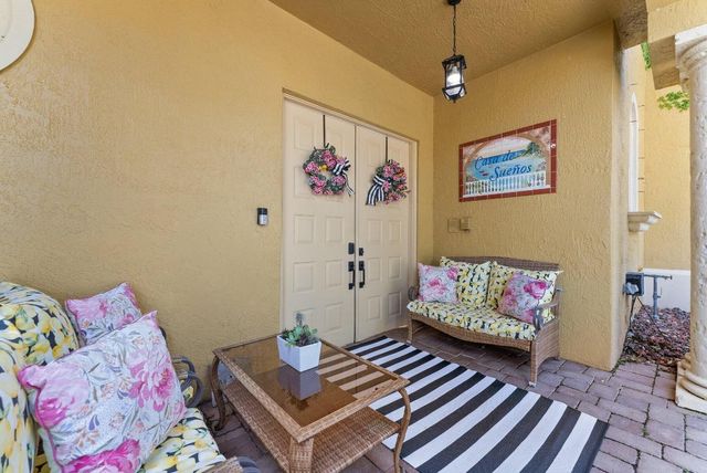 6676 NW 127th Terrace, Parkland, FL 33076