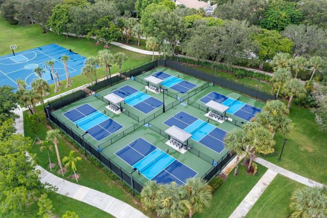 6676 NW 127th Terrace, Parkland, FL 33076