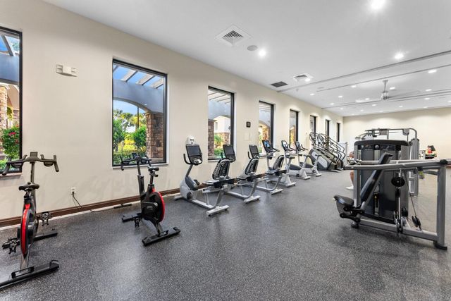 6676 NW 127th Terrace, Parkland, FL 33076