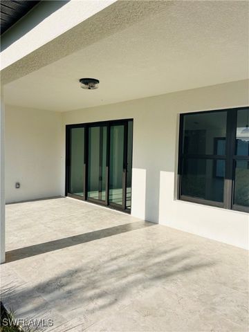 4013 NE 22nd PL, Cape Coral, FL 33909