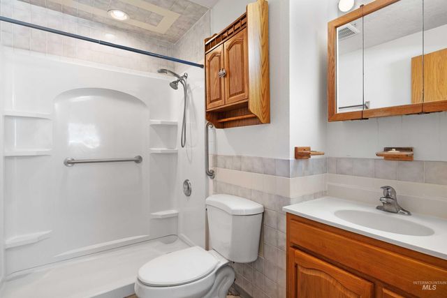 442 Crestview Drive, Twin Falls, ID 83301