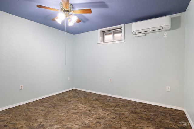 442 Crestview Drive, Twin Falls, ID 83301