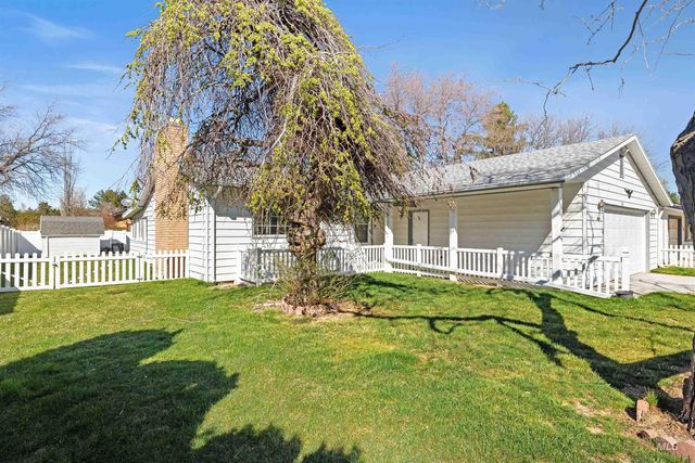 442 Crestview Drive, Twin Falls, ID 83301