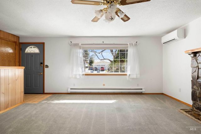 442 Crestview Drive, Twin Falls, ID 83301