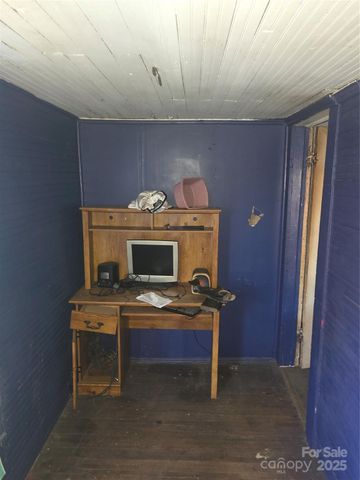 704 Sloop Avenue, Kannapolis, NC 28083