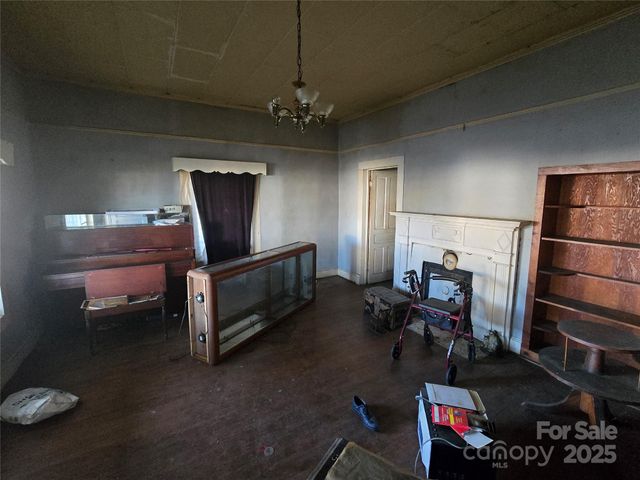 704 Sloop Avenue, Kannapolis, NC 28083