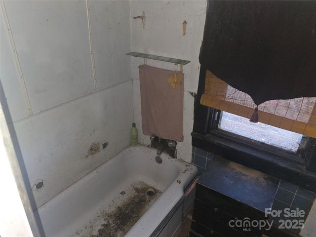 704 Sloop Avenue, Kannapolis, NC 28083