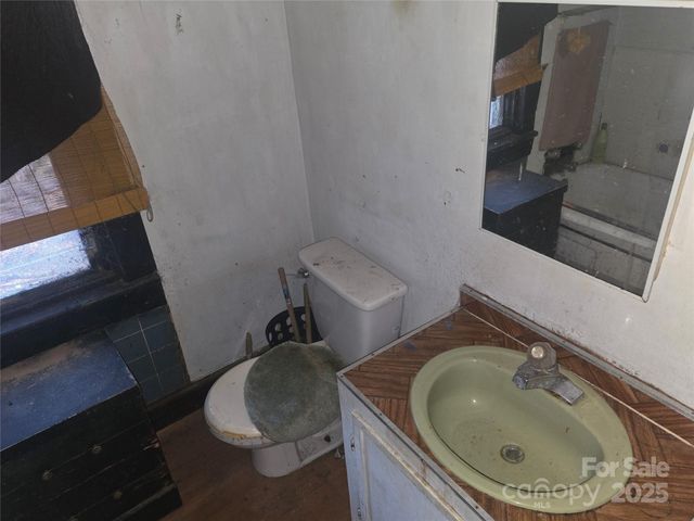 704 Sloop Avenue, Kannapolis, NC 28083