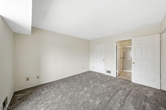 114 Henley Dr 114, Franklin Twp., NJ 08873