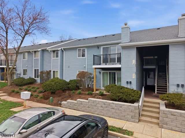 114 Henley Dr 114, Franklin Twp., NJ 08873
