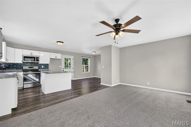 825 Highway WW, Foristell, MO 63348