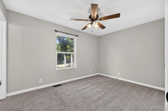 825 Highway WW, Foristell, MO 63348