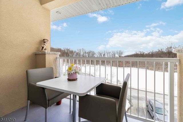 302 Fischer Ct 302, Rockaway Twp., NJ 07866