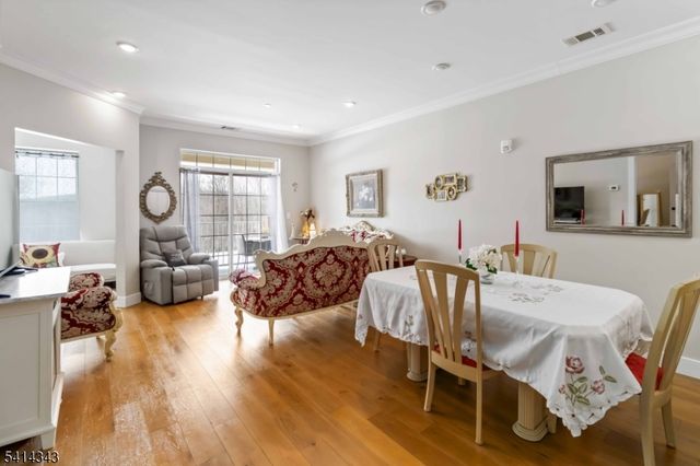 302 Fischer Ct 302, Rockaway Twp., NJ 07866