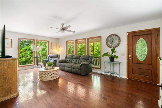 573 Smyrna Church Road, Chatsworth, GA 30705