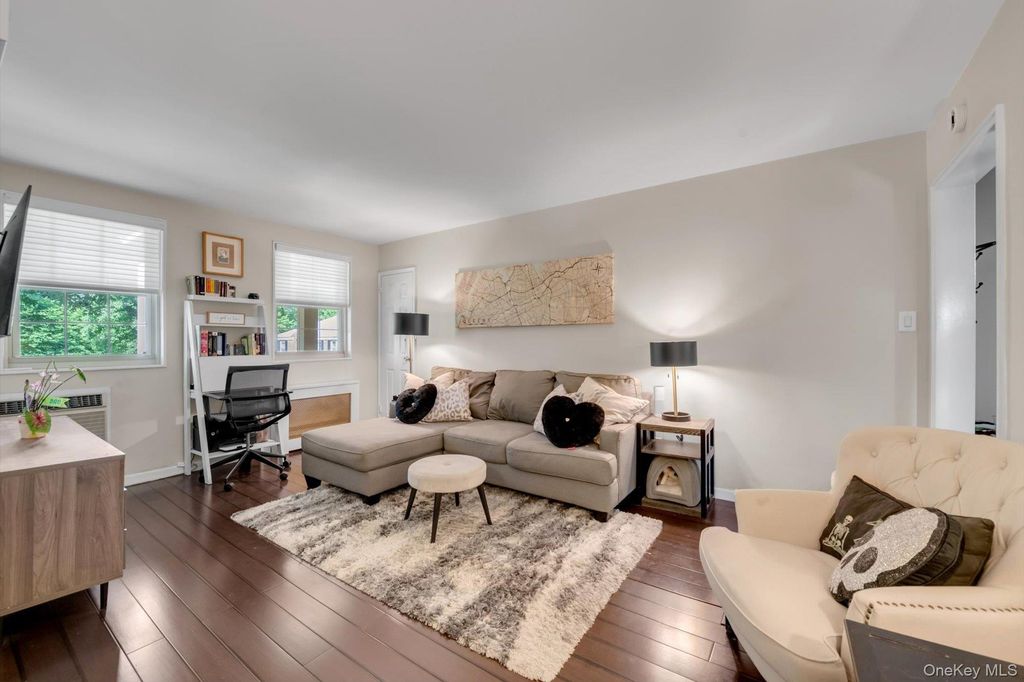 69-33 210 Street B, Bayside, NY 11364