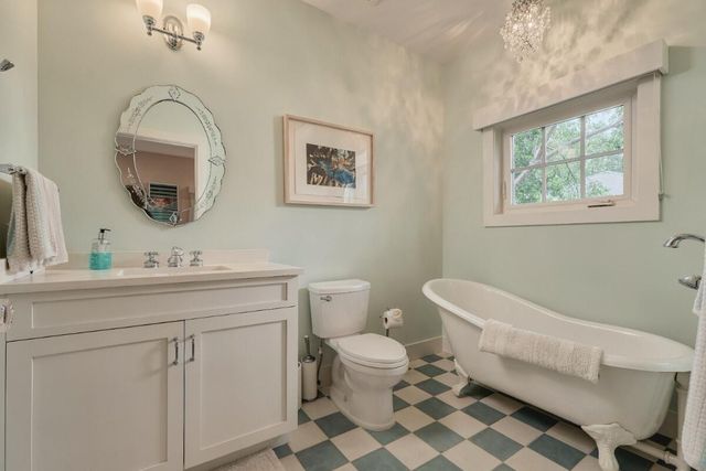 108 N Swinton Avenue, Delray Beach, FL 33444