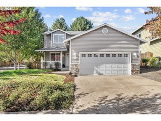 361 Sw Howard Dr, Mc Minnville, OR 97128