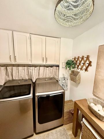 177 Heritage Dr 177, Northbridge, MA 01588