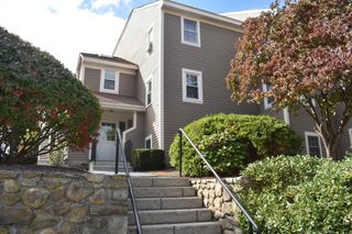 177 Heritage Dr 177, Northbridge, MA 01588