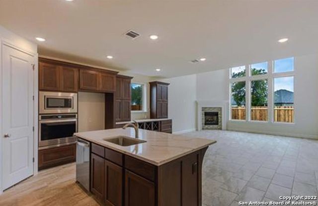 1422 OAKLAWN DR, New Braunfels, TX 78132