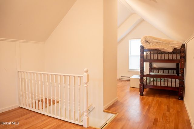 2 Bigelow Avenue, Schenectady, NY 12304