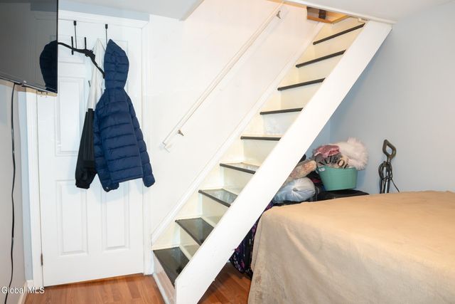 2 Bigelow Avenue, Schenectady, NY 12304