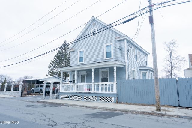 2 Bigelow Avenue, Schenectady, NY 12304