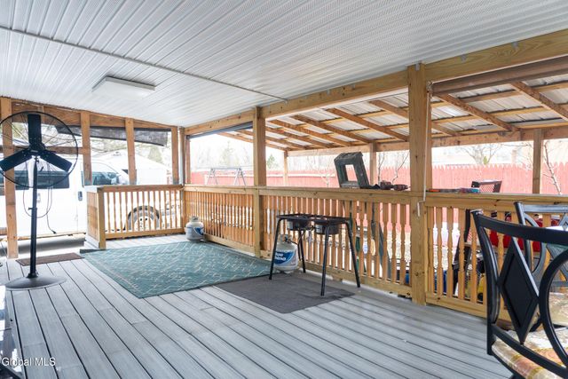 2 Bigelow Avenue, Schenectady, NY 12304