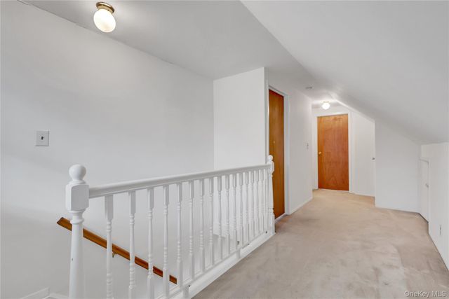 206 9th Street, Hicksville, NY 11801