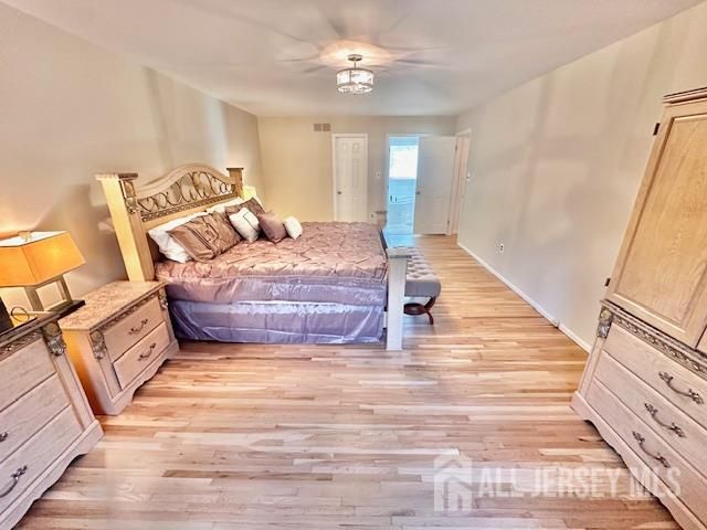 8 Constitution Court, East Brunswick, NJ 08816