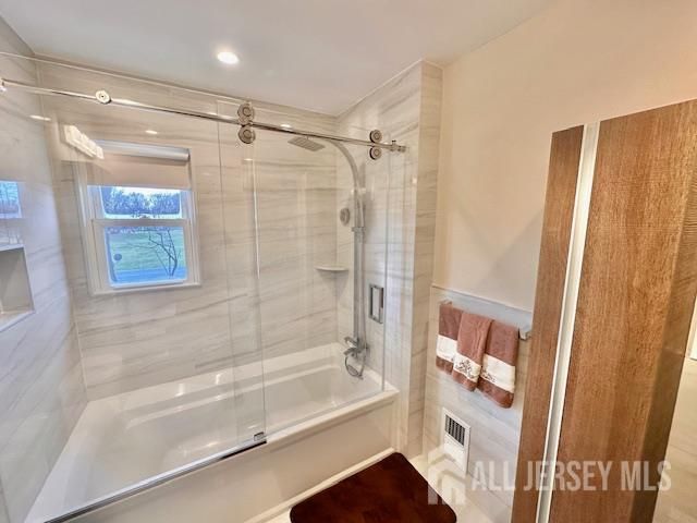 8 Constitution Court, East Brunswick, NJ 08816