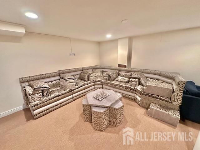 8 Constitution Court, East Brunswick, NJ 08816