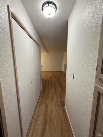 136 Sea Crest Cir, Vallejo, CA 94590