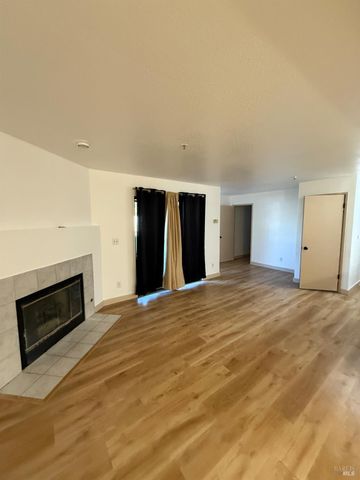 136 Sea Crest Cir, Vallejo, CA 94590