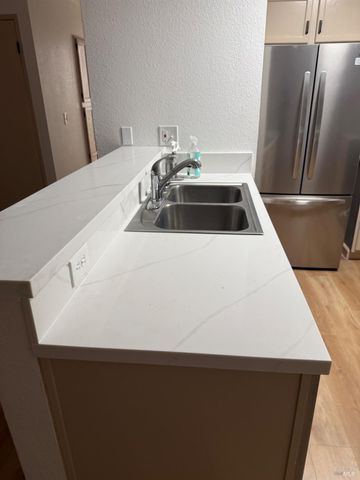 136 Sea Crest Cir, Vallejo, CA 94590