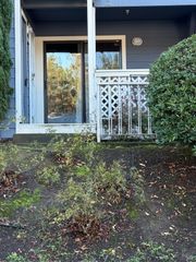 136 Sea Crest Cir, Vallejo, CA 94590