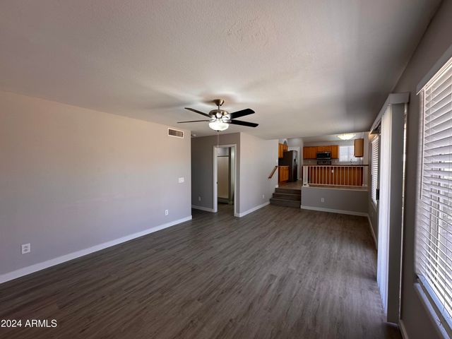 6525 W LARIAT Lane, Phoenix, AZ 85083