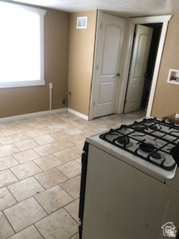 848 E WOOD ST, Ogden, UT 84404