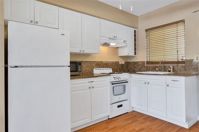 851 N Meridian Ave 22, Miami Beach, FL 33139