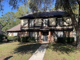 3822 Stillview Drive, Houston, TX 77068