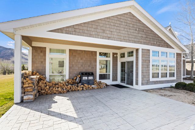 2137 S LAKE VIEW CIR, Preston, ID 83263