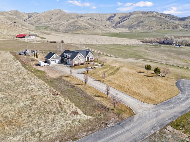 2137 S LAKE VIEW CIR, Preston, ID 83263