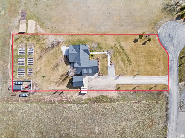2137 S LAKE VIEW CIR, Preston, ID 83263