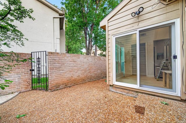 12625 Memorial Drive 156, Houston, TX 77024