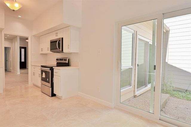 12625 Memorial Drive 156, Houston, TX 77024