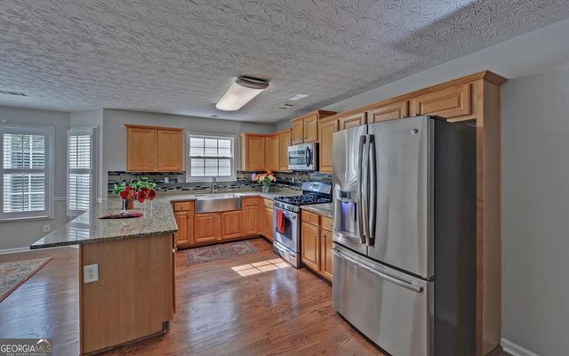 94 Bent Ridge Drive S, Dawsonville, GA 30534